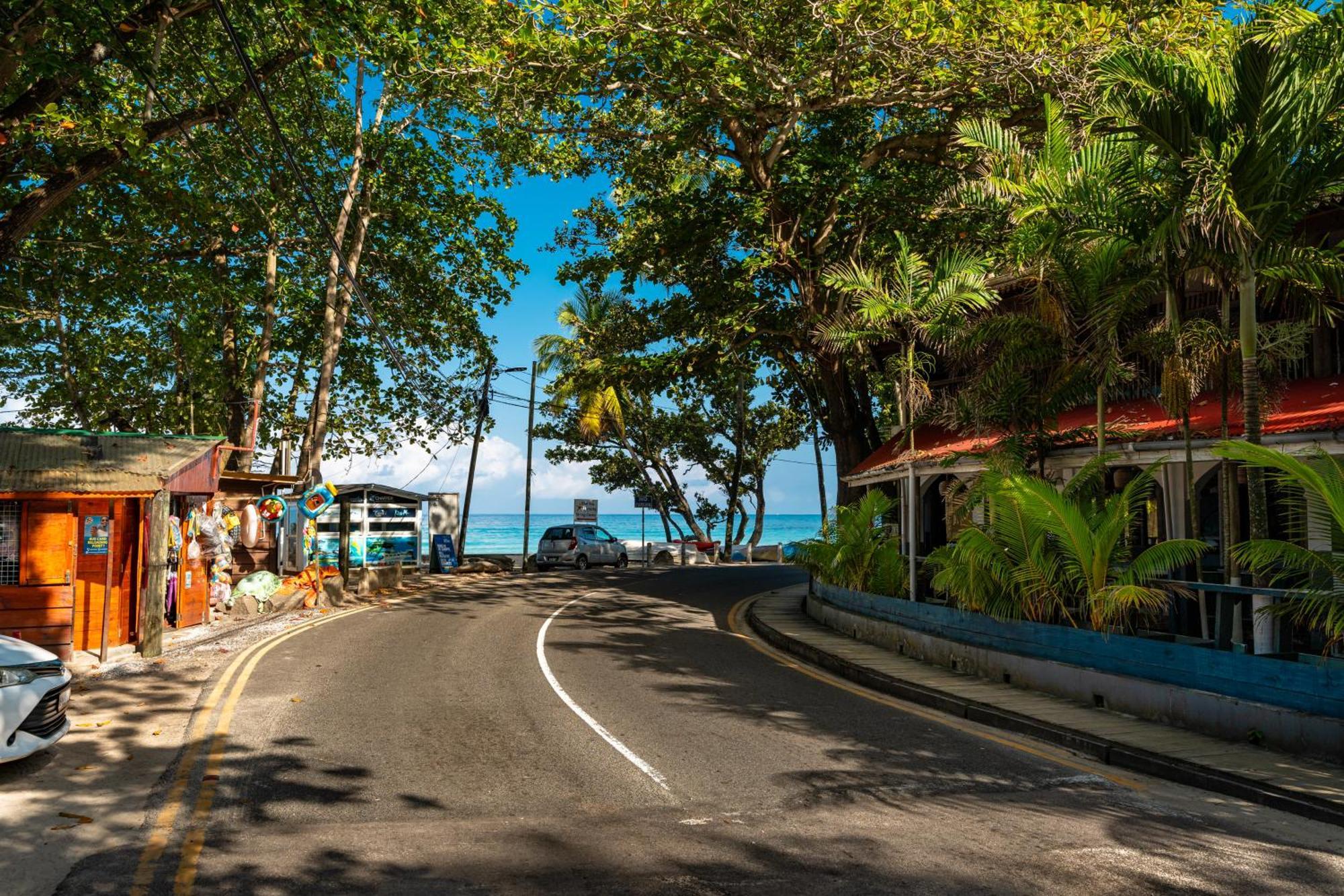 Thalassa Seychelles * Beau Vallon (Mahe)